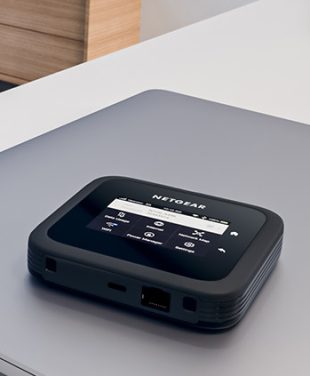 M6 Pro Mobile Router banner