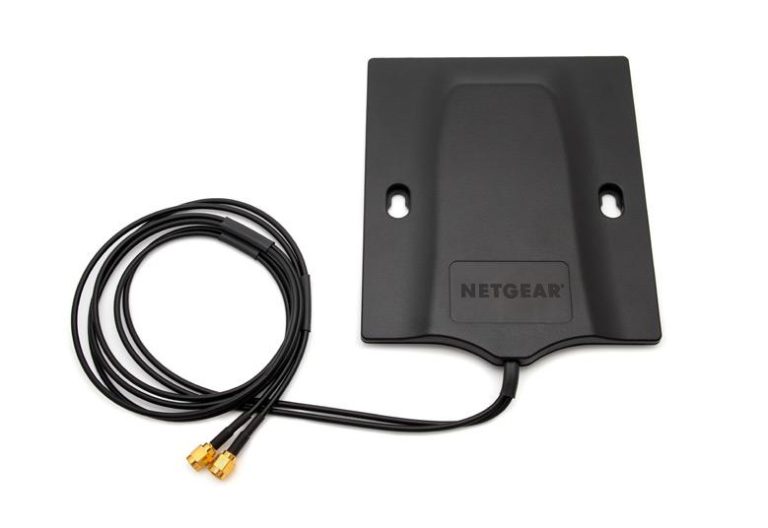 Benefits of External 5G Antennas for Hotspots - Nighthawk M6 - Nighthawk
