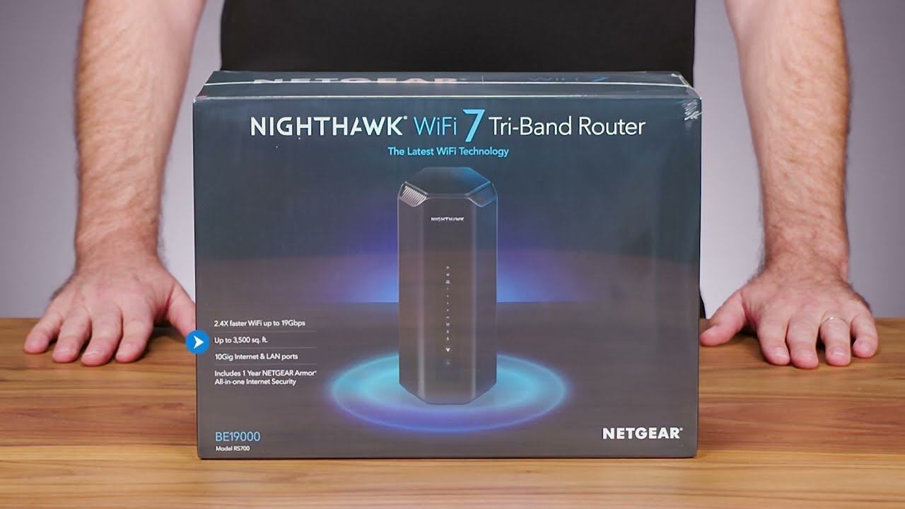  NETGEAR Nighthawk Tri-Band WiFi 7 Router (RS700S) Gaming Router  with 10GB Port - BE19000 Wireless Speed (Up to 19Gbps) - Coverage up to  3,500 sq. ft., 200 Devices - 1-Year Armor Subscription Included :  Electronics
