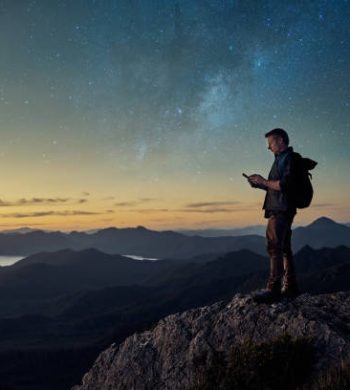 Embrace Work and Wanderlust: Mobile WiFi for Every Adventure